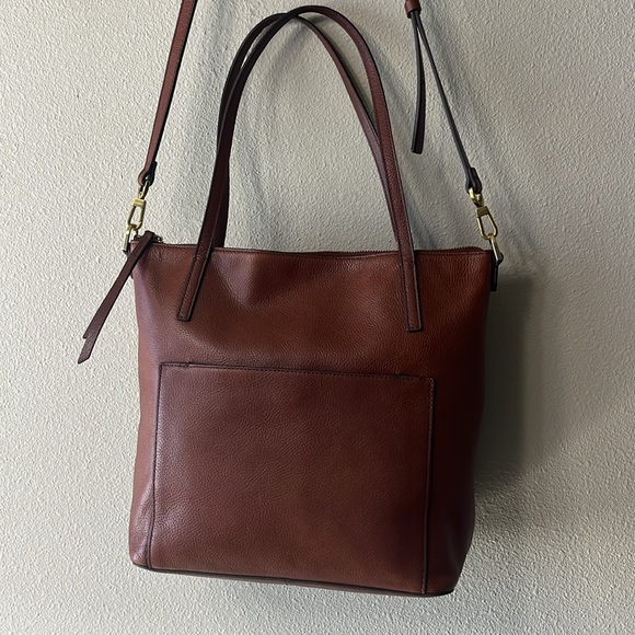 Fossil leather handbag purse, preowned like New! - Picture 2 of 13